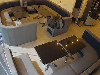 voyeurcam-jb-dining Drinking live webcam