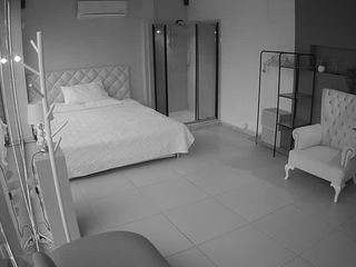 JBTV DiningRoom VoyeurCam