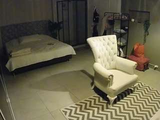 JBTV DiningRoom VoyeurCam