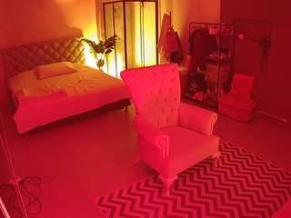 voyeurcam-jb-dining camsoda