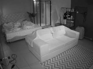 voyeurcam-jb-dining camsoda