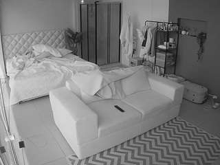 JBTV DiningRoom VoyeurCam live webcam on Soda Cams