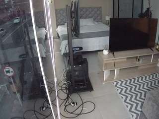 voyeurcam-jb-din... Live Webcam on CamSoda