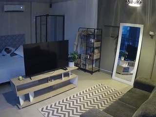 Mẫu này đang trực tiếp. voyeurcam-jb-dining