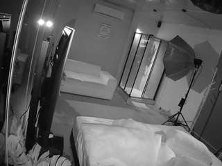 JBTV DiningRoom VoyeurCam live webcam show