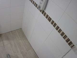 voyeurcam-jb-domination-shower