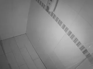 voyeurcam-jb-domination-shower's Live Sex Cam Show