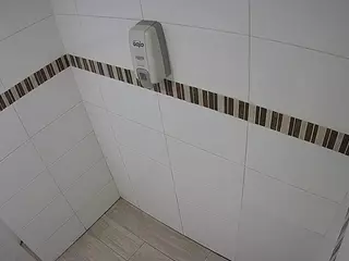 voyeurcam-jb-domination-shower's Live Sex Cam Show