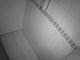 voyeurcam-jb-domination-shower's Live Sex Cam Show