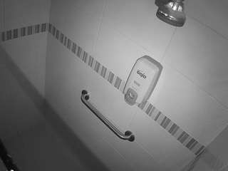 voyeurcam-jb-jail-shower camsoda Freechatmow 