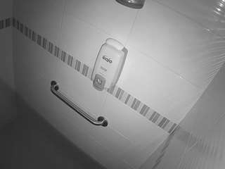 Dirtiroulette camsoda voyeurcam-jb-jail-shower