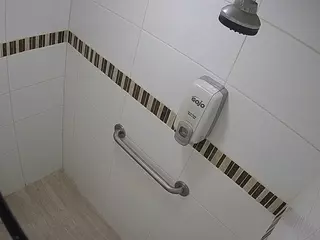 voyeurcam-jb-jail-shower's Live Sex Cam Show