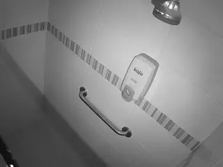 voyeurcam-jb-jail-shower's Live Sex Cam Show