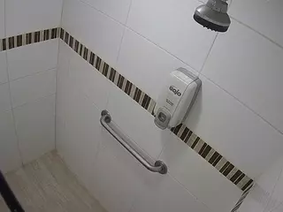 voyeurcam-jb-jail-shower's Live Sex Cam Show