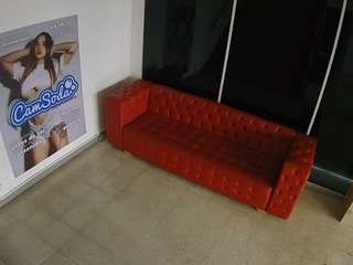 voyeurcam-jb-lobby