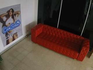 voyeurcam-jb-lobby webcam