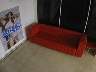 voyeurcam-jb-lobby webcam