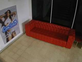 This model is live right now. voyeurcam-jb-lobby