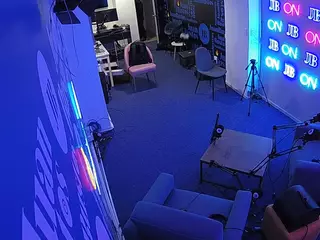 voyeurcam-jb-podcast-2's Live Sex Cam Show