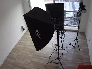 voyeurcam-jb-utility's Live Sex Cam Show