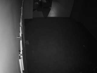 voyeurcam-jb-xfollow-2