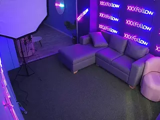 JuanBustos-xfollow-2's Live Sex Cam Show