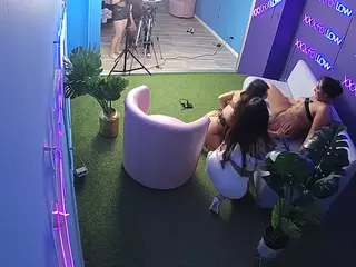 JuanBustos-xfollow-2's Live Sex Cam Show