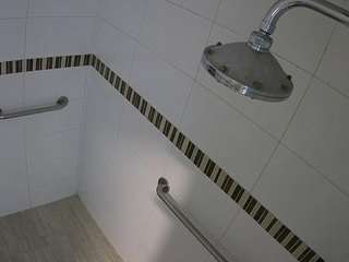 Voyeurcam-jb-xfollow-shower