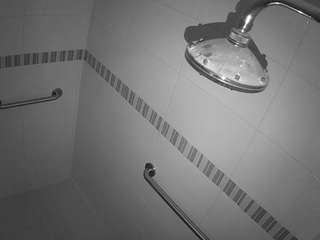 voyeurcam-jb-xfollow-shower camsoda Free Cams Free 