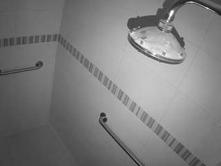 voyeurcam-jb-xfollow-shower camsoda Encueradas 