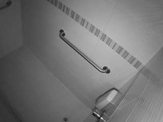 Siswet camsoda voyeurcam-jb-xfollow-shower