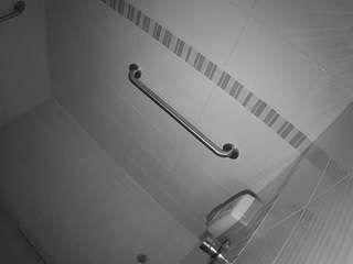 Teasernubian camsoda voyeurcam-jb-xfollow-shower