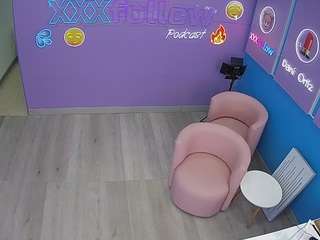 voyeurcam-jb-xfollow