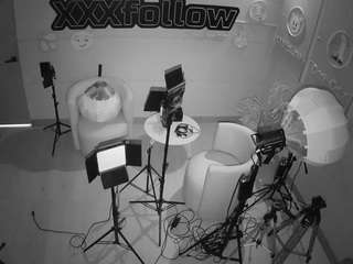 voyeurcam-jb-xfollow webcam model