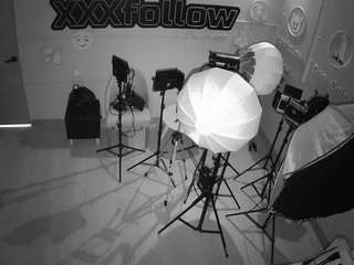 voyeurcam-jb-xfollow camsoda