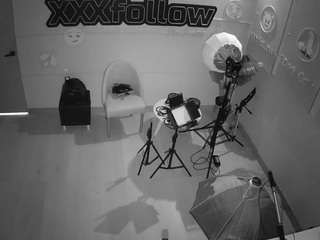  voyeurcam-jb-xfollow chat room