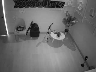voyeurcam-jb-xfollow