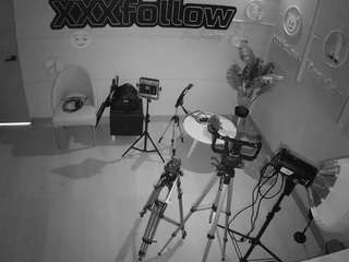 voyeurcam-jb-xfollow