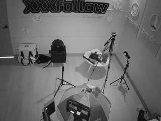 voyeurcam-jb-xfollow webcam model