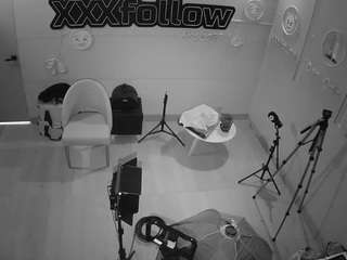 voyeurcam-jb-xfollow webcam model