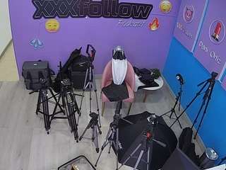 voyeurcam-jb-xfollow