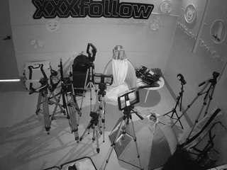 voyeurcam-jb-xfollow