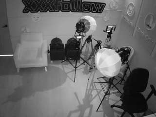 voyeurcam-jb-xfollow