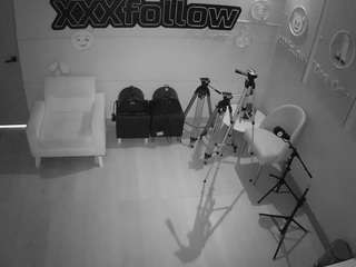 voyeurcam-jb-xfollow