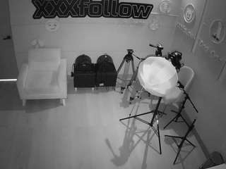 voyeurcam-jb-xfollow webcam model
