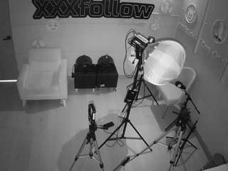 voyeurcam-jb-xfollow