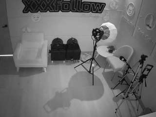 voyeurcam-jb-xfollow