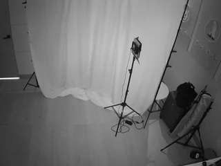 voyeurcam-jb-xfollow