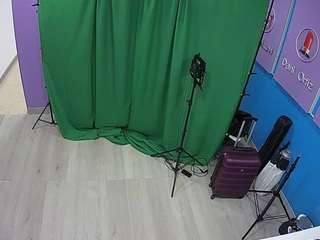 voyeurcam-jb-xfollow webcam