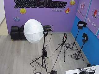 voyeurcam-jb-xfollow
